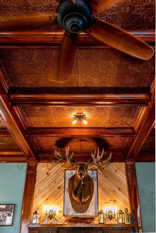 The Long View Lodge Long Lake Экстерьер фото